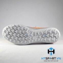 Giày Bóng Đá Wika