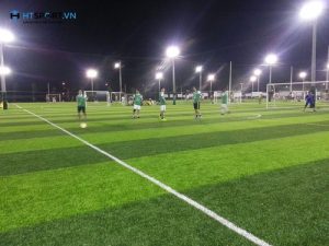 kích thước sân bóng đá đẹp