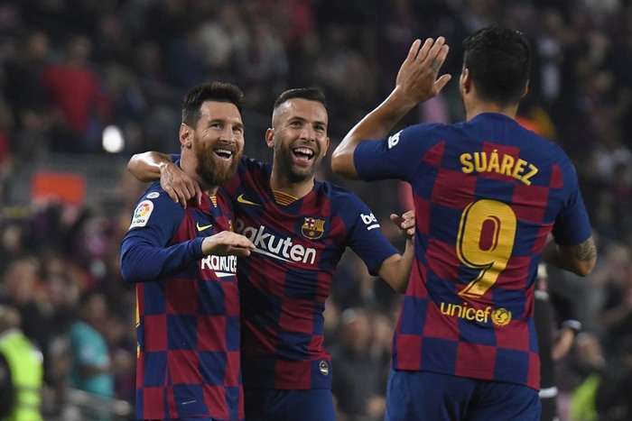 Có rất nhiều cầu thủ được trao giải thưởng quả bóng vàng khi chơi cho Barca