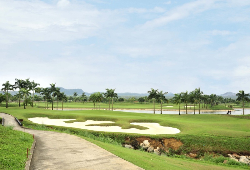 Sân Tràng An Golf (Ninh Bình) 