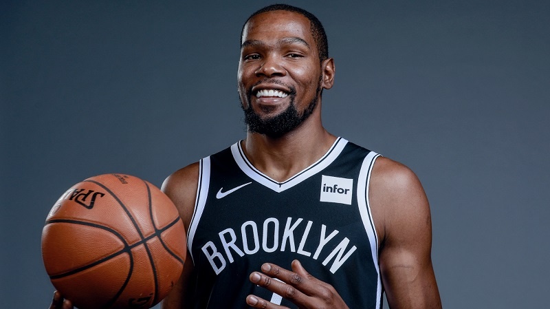 Cầu thủ bóng rổ nổi tiếng – Durant