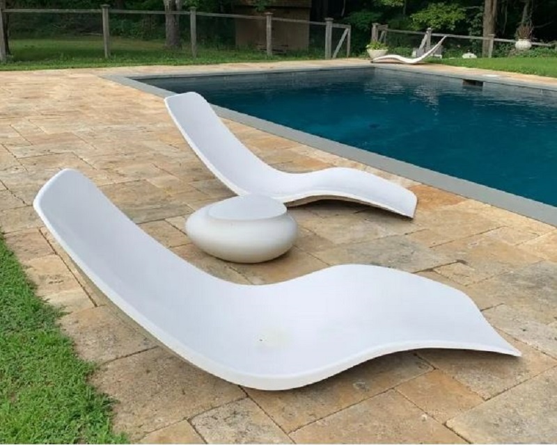 10 mẫu ghế hồ bơi composite