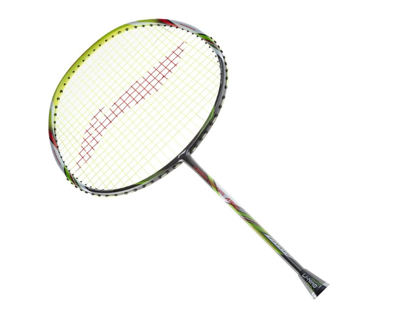 Li-Ning được xem là một trong những thương hiệu hàng đầu về sản xuất vợt cầu lông