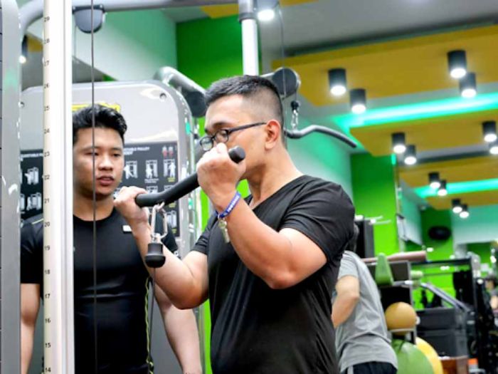 lich tap gym cho nam tang can tang co 3