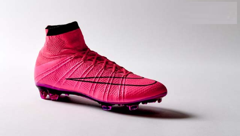 10 mẫu giày đá banh màu hồng