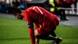 chấn thương xương cụt