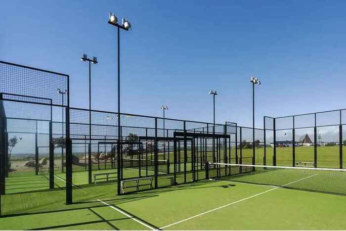 Thi cong san Padel 1 1