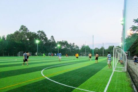 thi công sân bóng đá cỏ nhân tạo
