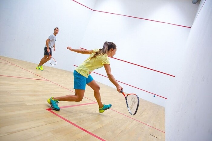 Quy trình thi công sân bóng quần squash trọn gói 5 Đơn vị thi công sân bóng quần squash đạt chuẩn quốc tế