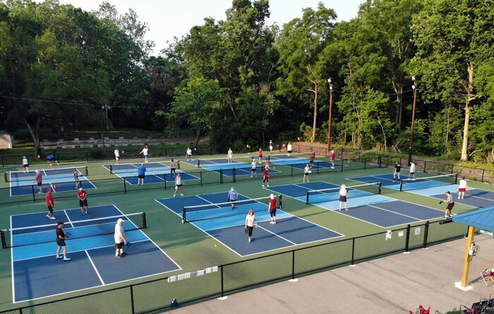 Vì sao nên thi công sân pickleball ở Dĩ An tại HT Sport